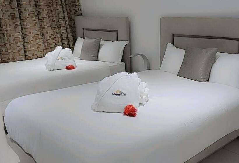 هتل Chaquacabana Resort & Beach Club