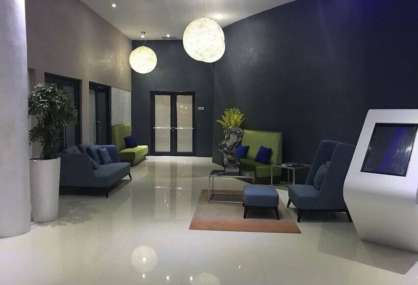 هتل Chaquacabana Resort & Beach Club