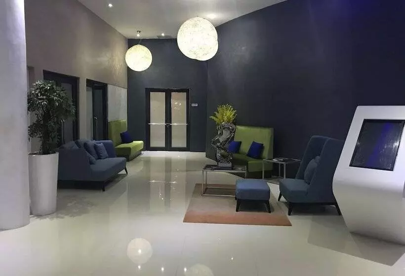 هتل Chaquacabana Resort & Beach Club