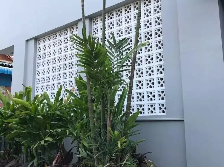 هتل Chom Chao City