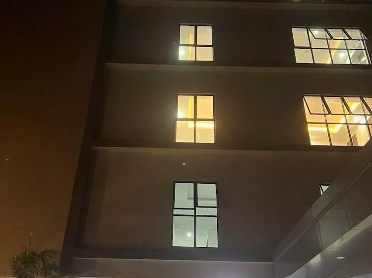 هتل Chom Chao City