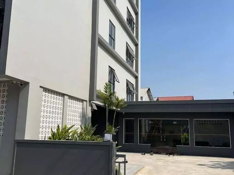 هتل Chom Chao City