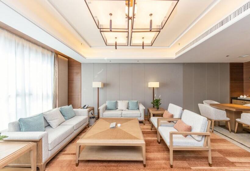 Отель Gao Chun Jin Ling