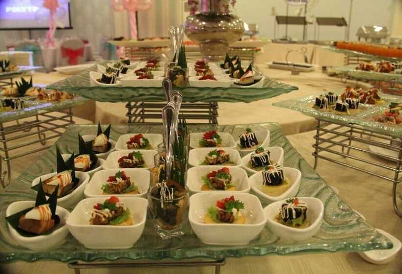 Отель Grand Empire Palace