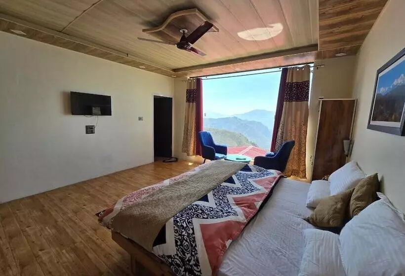 Hotelli Hill View Retreat