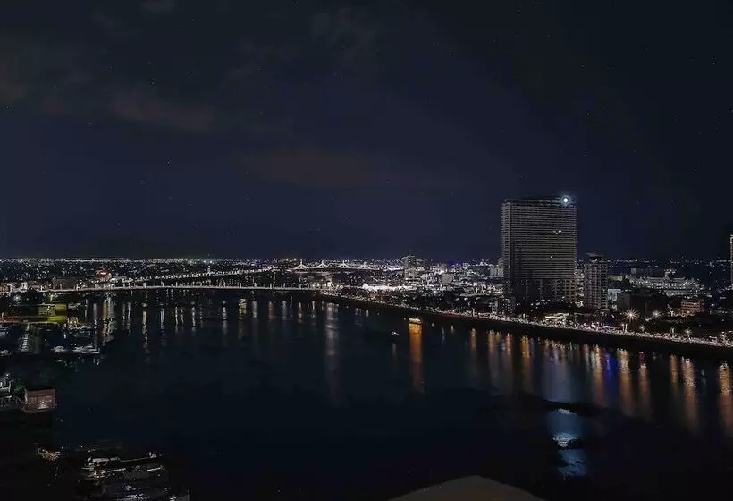 ホテル M9 Kirirom