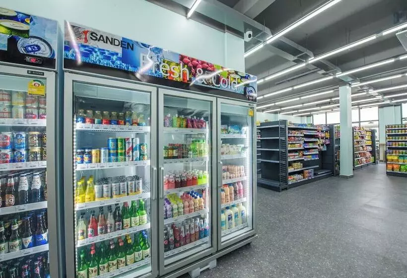 ホテル M9 Kirirom