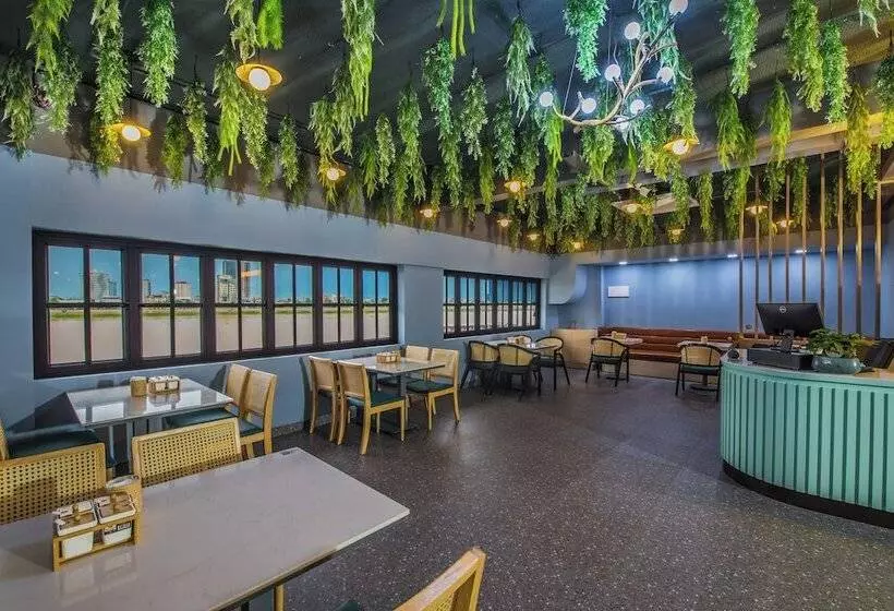 ホテル M9 Kirirom