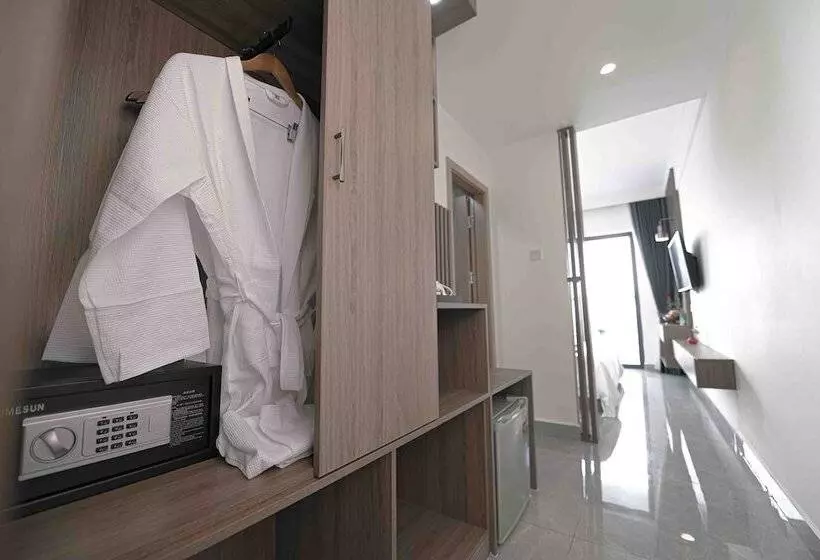 ホテル M9 Kirirom