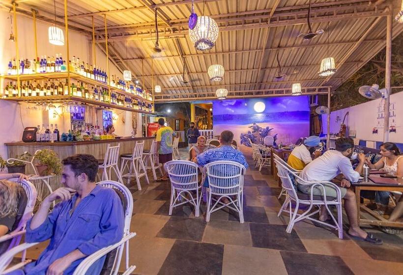 호텔 Moonlight Resorts Agonda