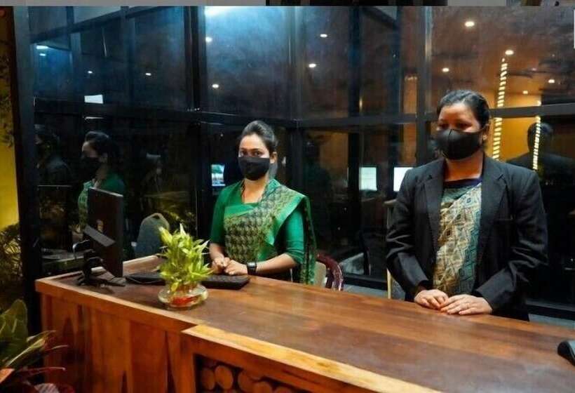 هتل Orange Eye Resort