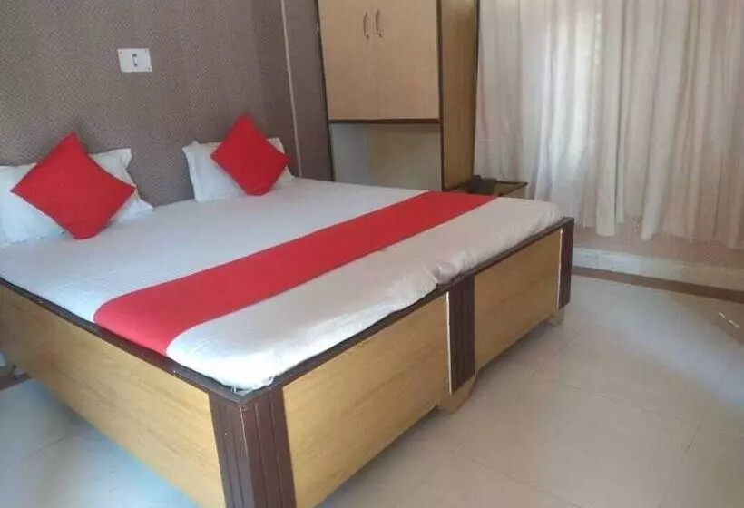 ホテル Panambi Tapovan Resort