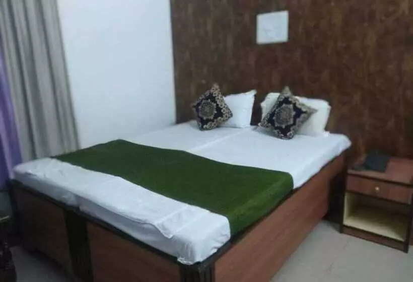 ホテル Panambi Tapovan Resort