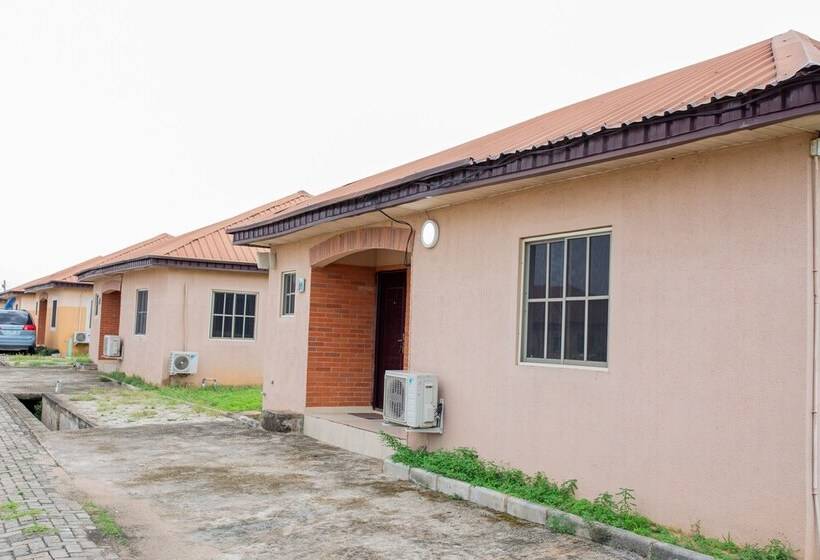 هتل Peace De Luxe Limited