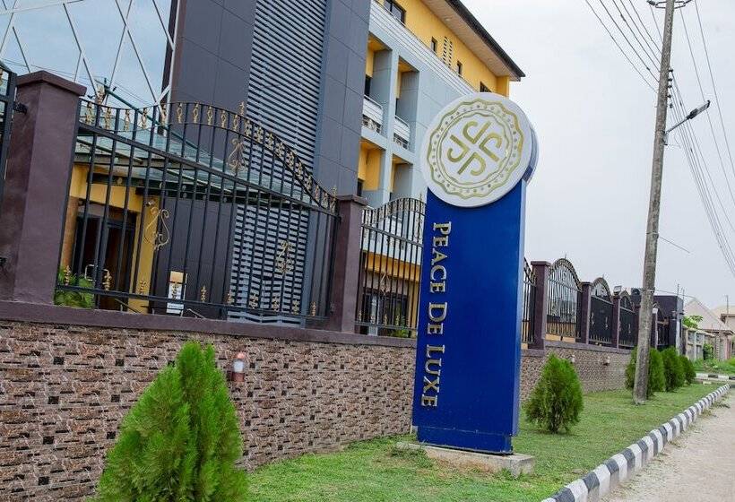 هتل Peace De Luxe Limited