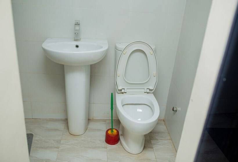 هتل Peace De Luxe Limited