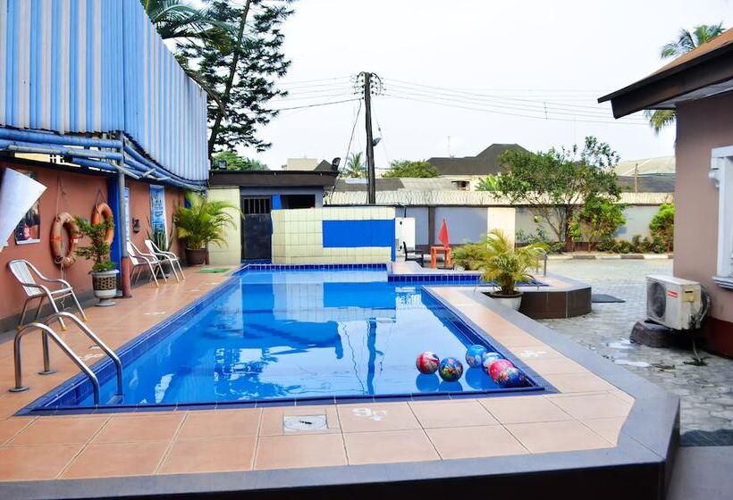 هتل Proxima Centauri