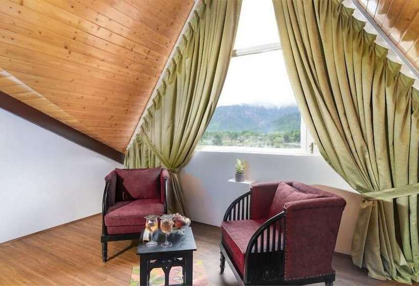 Hotel Robusta Retreat