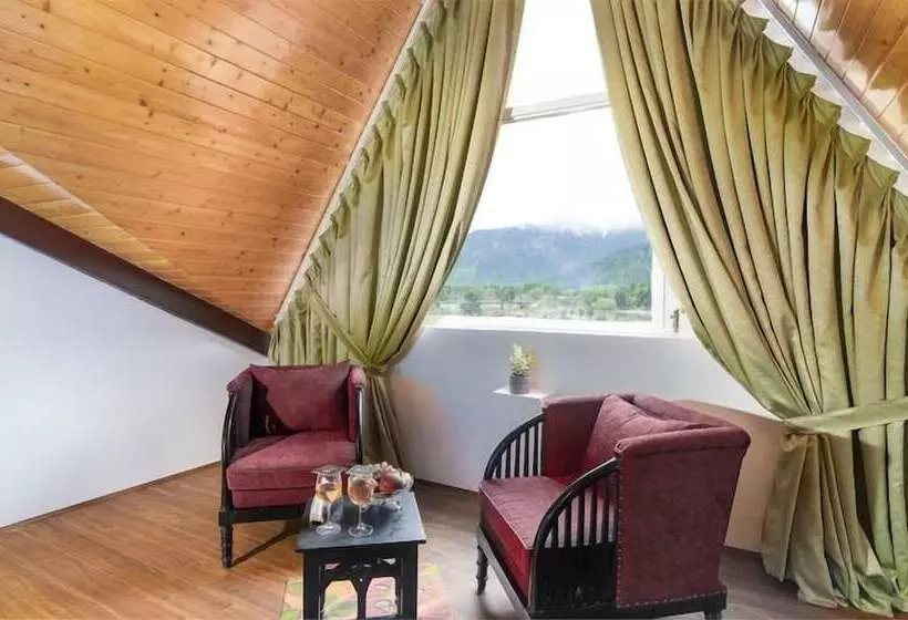 Hotelli Robusta Retreat