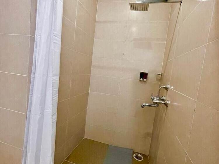 בית מלון כפרי Shomo Chuki Resort