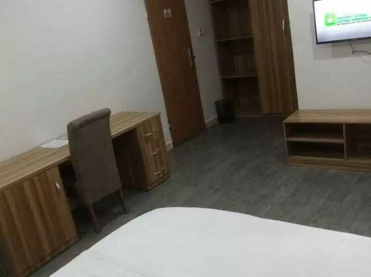 هتل Sky Suites Ikeja