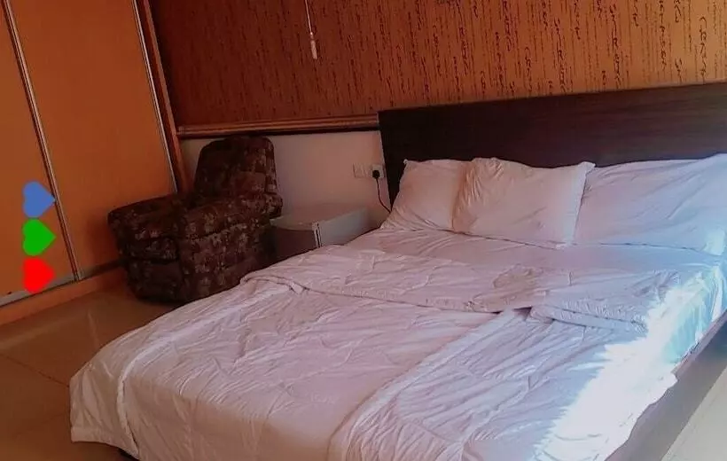 هتل Skywood Suite