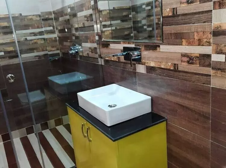 Hotelli Swagat , Dhubri