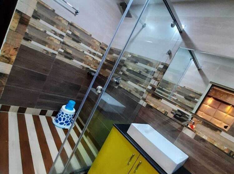 هتل Swagat , Dhubri