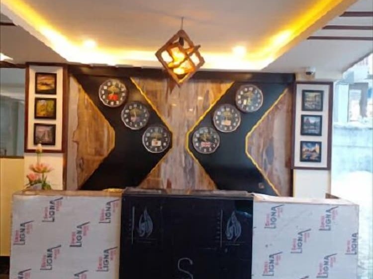 Hotel The Corporate Lodges Malam Jabba Swat