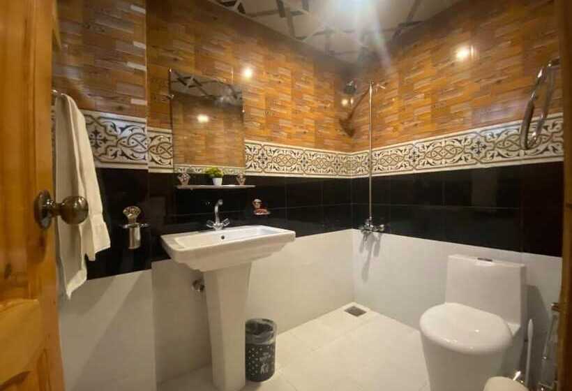 Hotel The Corporate Lodges Malam Jabba Swat