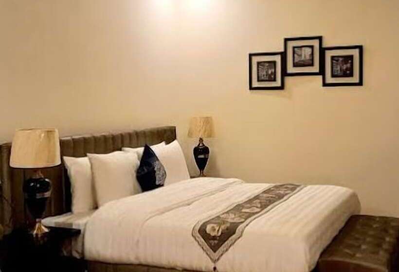 Hotel The Corporate Lodges Malam Jabba Swat