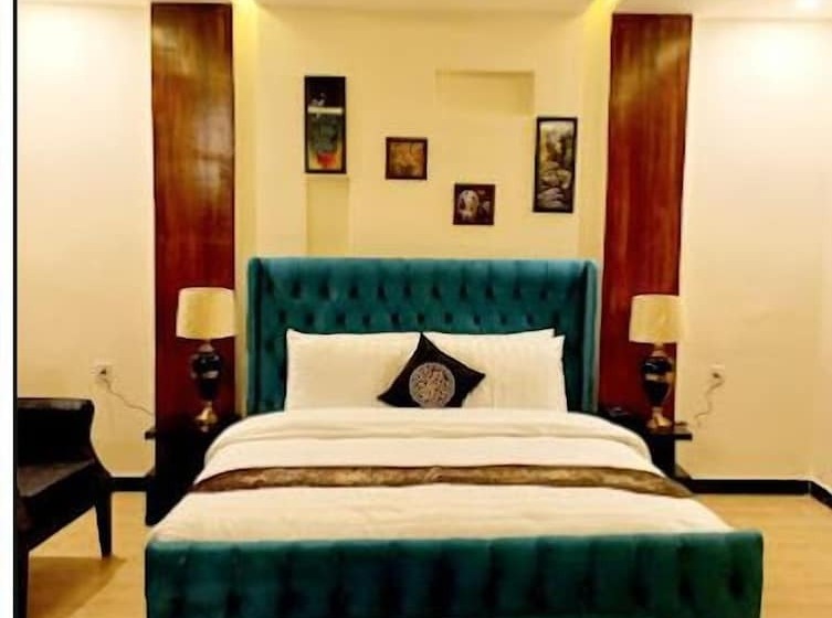 Hotel The Corporate Lodges Malam Jabba Swat