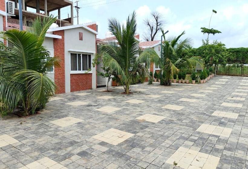 Hotel The Sky Imperial Sethji Ni Wadi