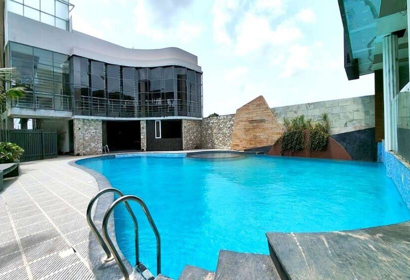 Hotel The Sky Imperial Sethji Ni Wadi