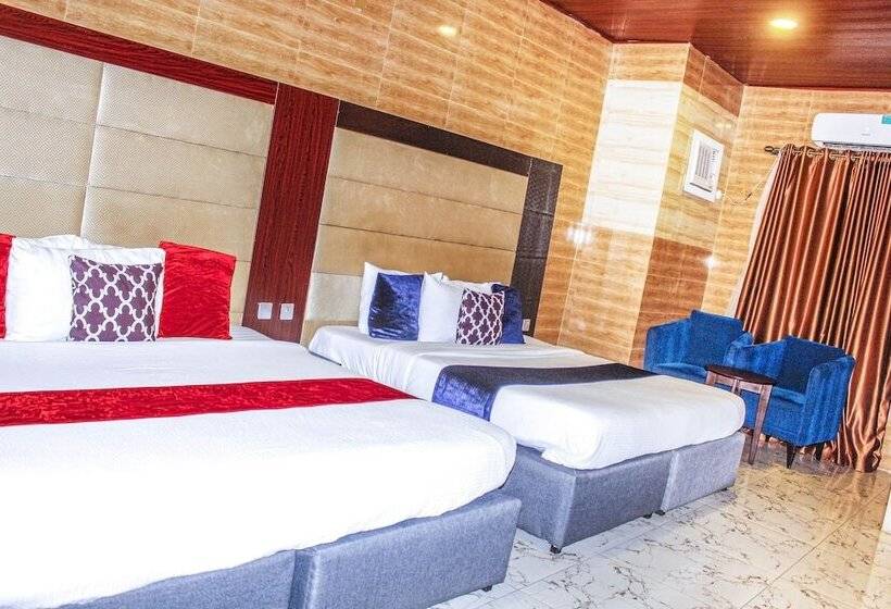 هتل Uranus House Uyo