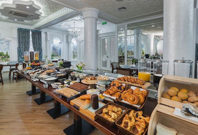 בית מלון כפרי Zarafshon Parkside