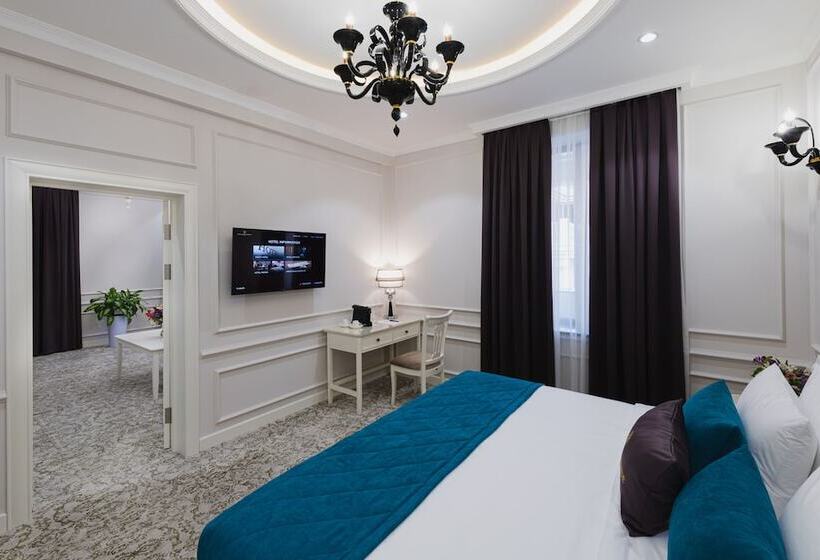 בית מלון כפרי Zarafshon Parkside