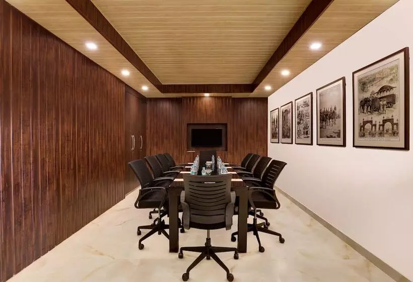 Lemon Tree Hotel Hubli