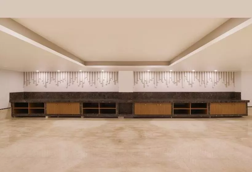 Lemon Tree Hotel Hubli