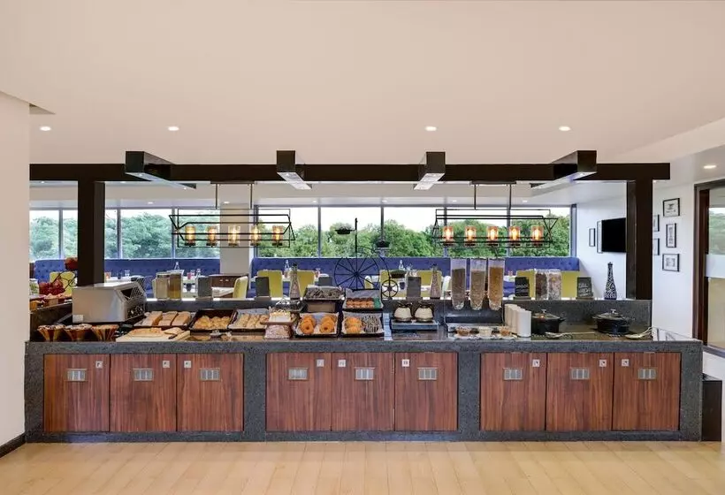 Lemon Tree Hotel Hubli