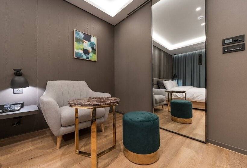 מוטל Bundang Breeze