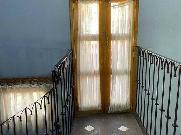 ペンション Antigua Casa De Piedra
