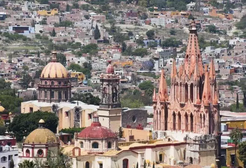 ペンション Antigua Casa De Piedra