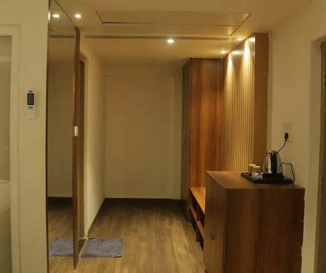 Tulip Arena Hotel Club Event By Sgl