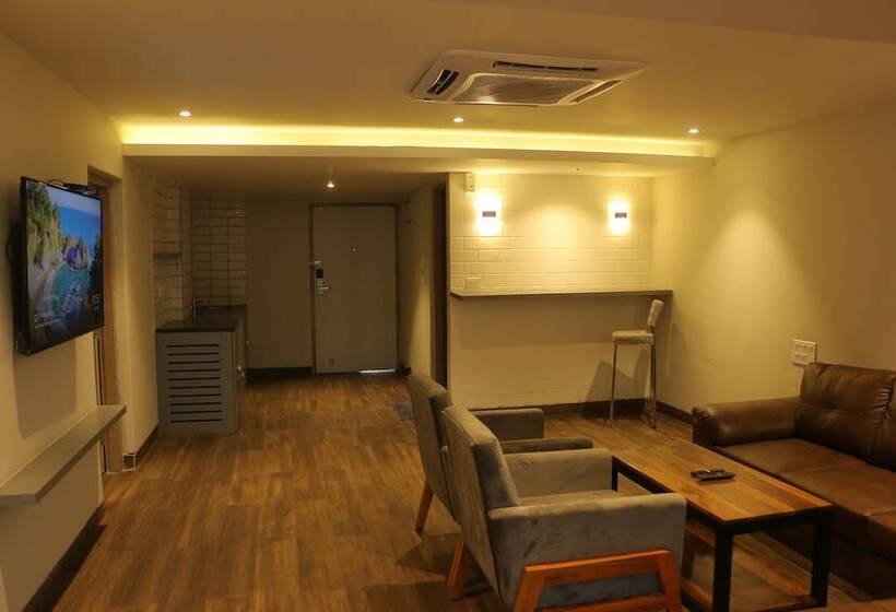 Tulip Arena Hotel Club Event By Sgl