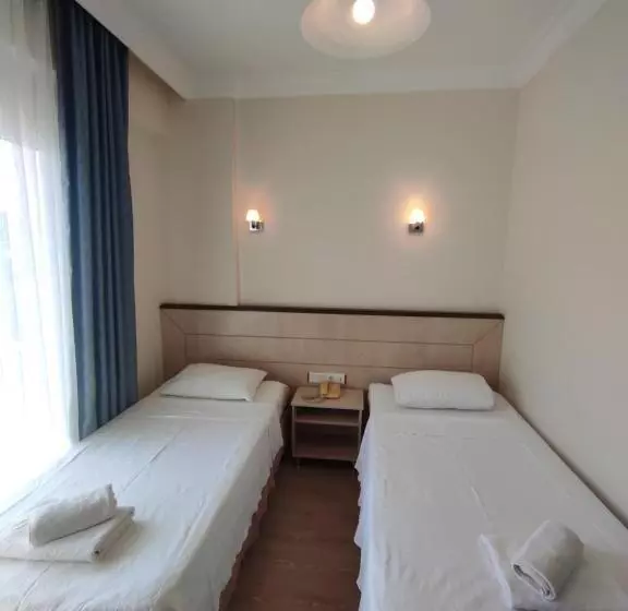 Ayhan Otel