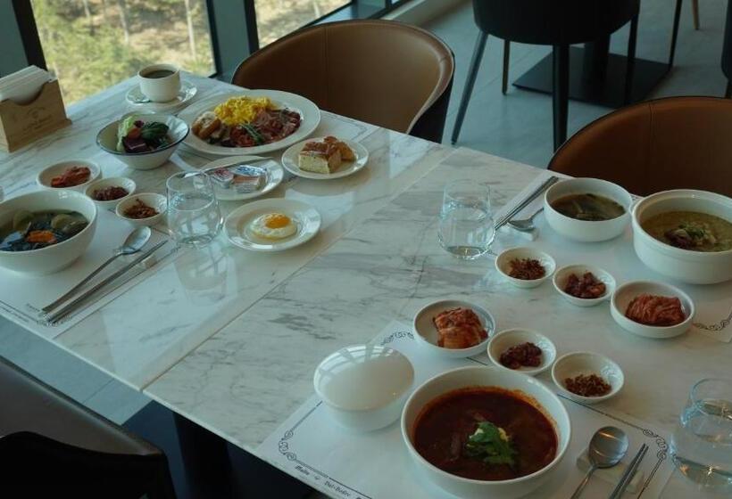 C One Resort Jaeundo