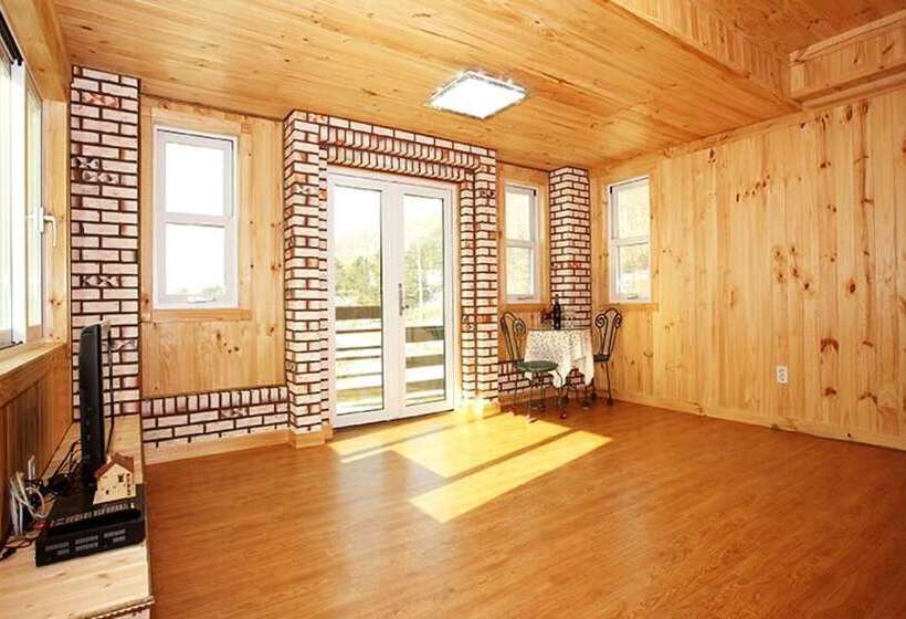 Gwanghwado Lucia Pension