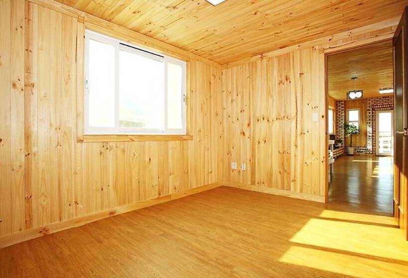 Gwanghwado Lucia Pension