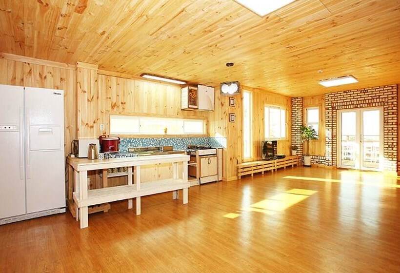 Gwanghwado Lucia Pension